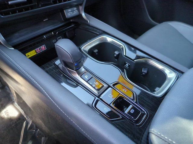 Used 2024 Lexus RX 350 FWD w/ Technology Package image 23