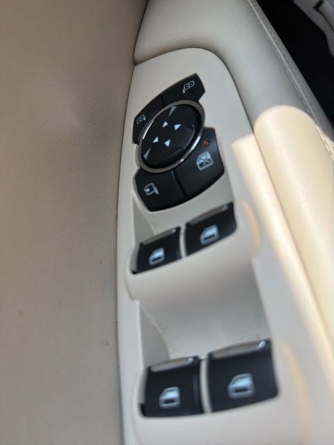 Used 2017 Lincoln MKZ Reserve FWD image 20