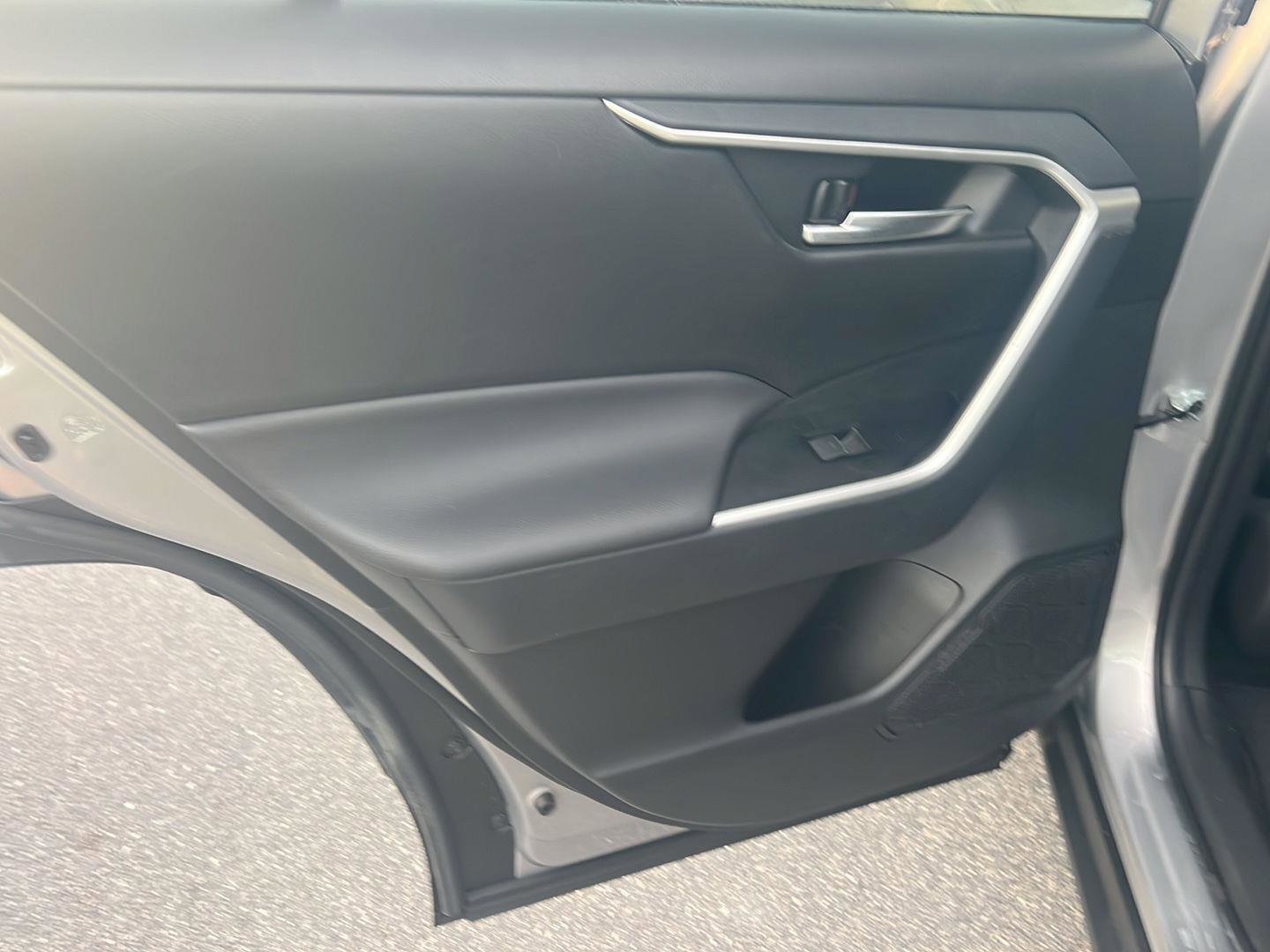 Certified 2025 Toyota RAV4 XLE Premium image 17