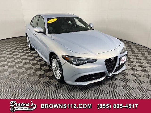 Used 2022 Alfa Romeo Giulia Sprint AWD/4WD image 1