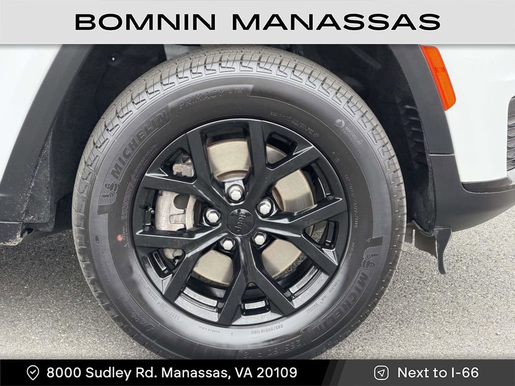 Used 2024 Jeep Grand Cherokee L Altitude image 7