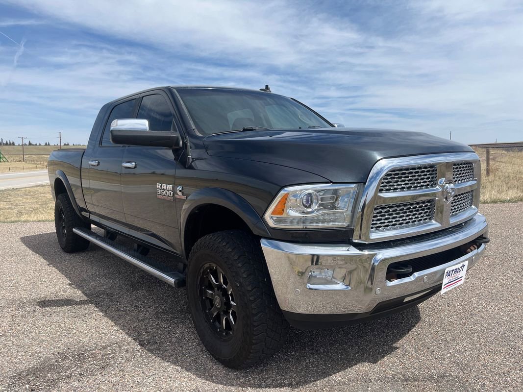 Used 2017 RAM 3500 Laramie AWD/4WD image 7