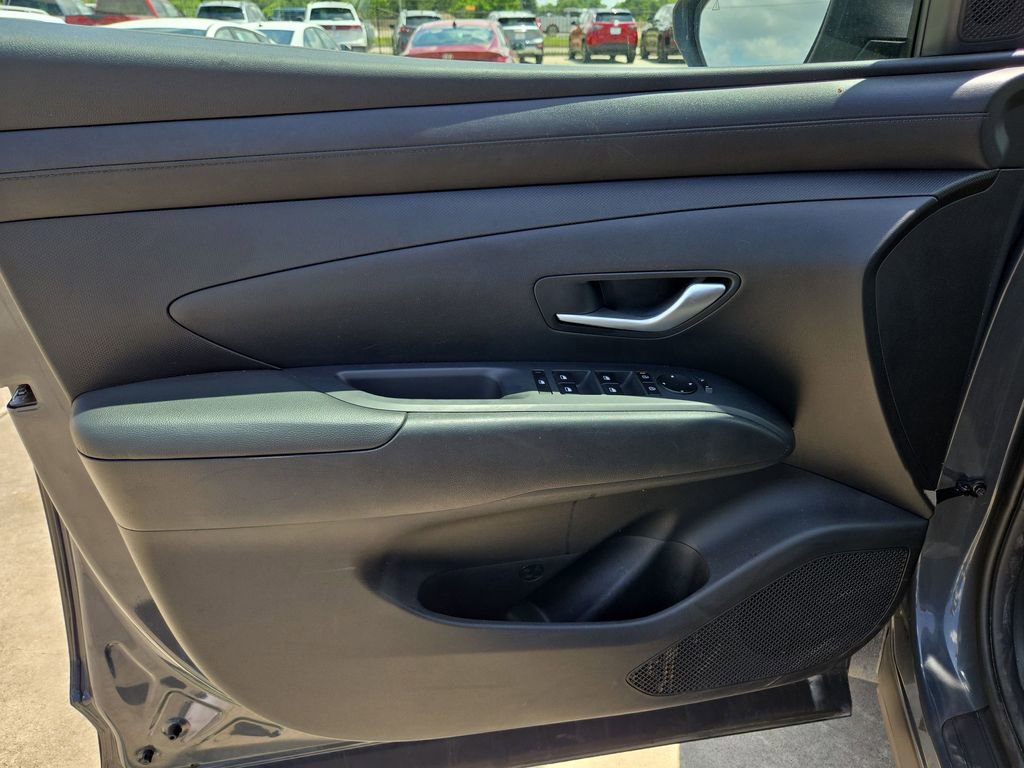 Used 2025 Hyundai Tucson SEL AWD/4WD image 11