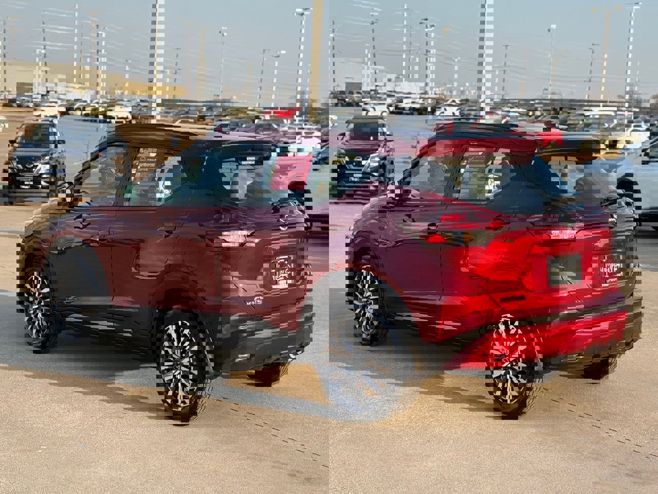 Certified 2024 Nissan Kicks SR w/ SR Premium Package image 5