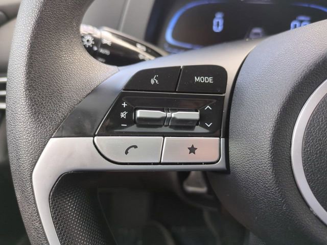 Used 2024 Hyundai Elantra SE image 21