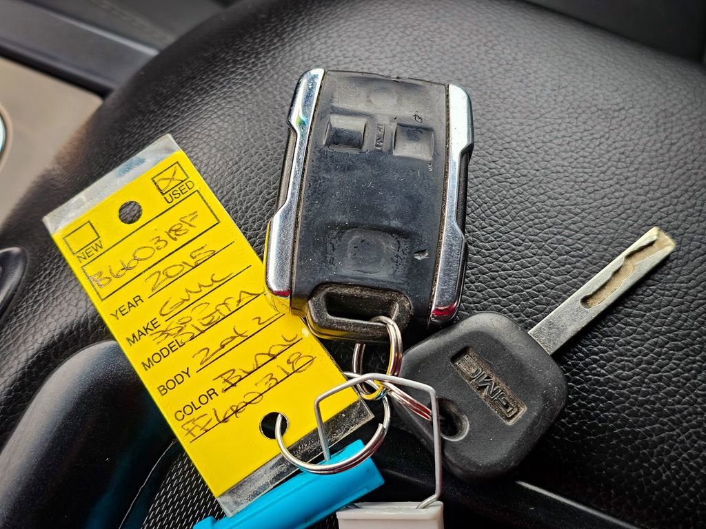 Used 2015 GMC Sierra 3500 Denali w/ Suspension Package, Off-Road image 36