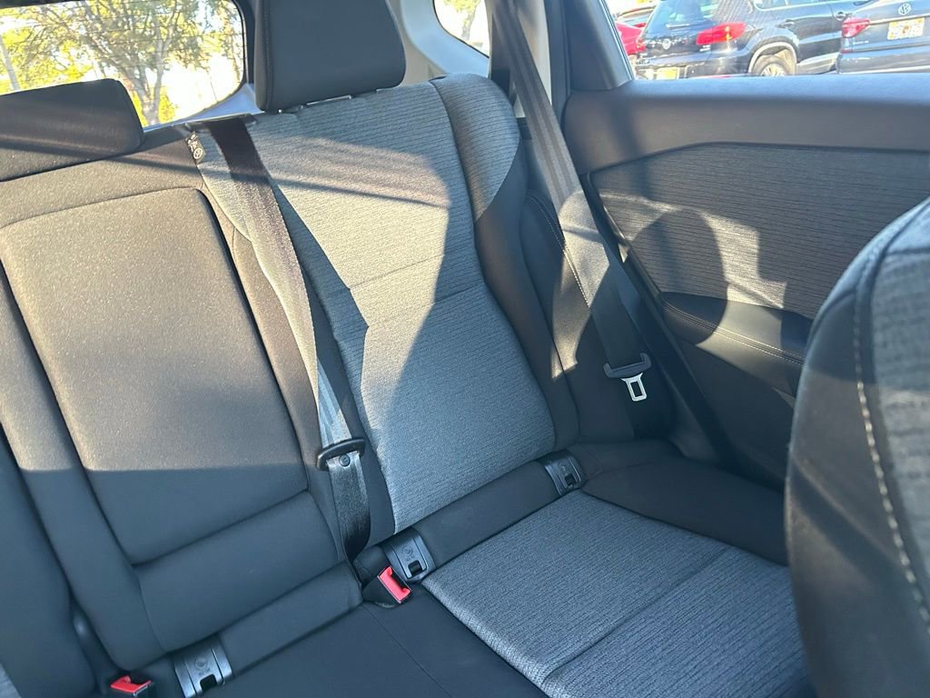 Used 2023 Nissan Rogue SV image 14