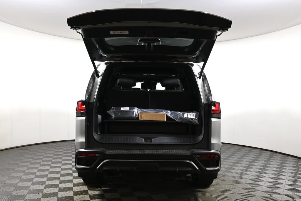 New 2026 Lexus LX 700h F Sport w/ Accessory Package (Z1) AWD/4WD image 39