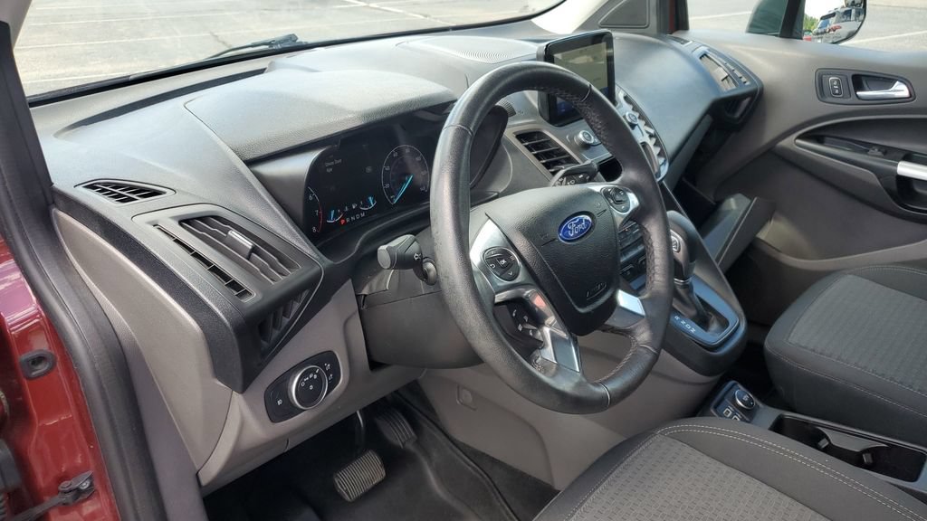 Used 2019 Ford Transit Connect XLT FWD image 9