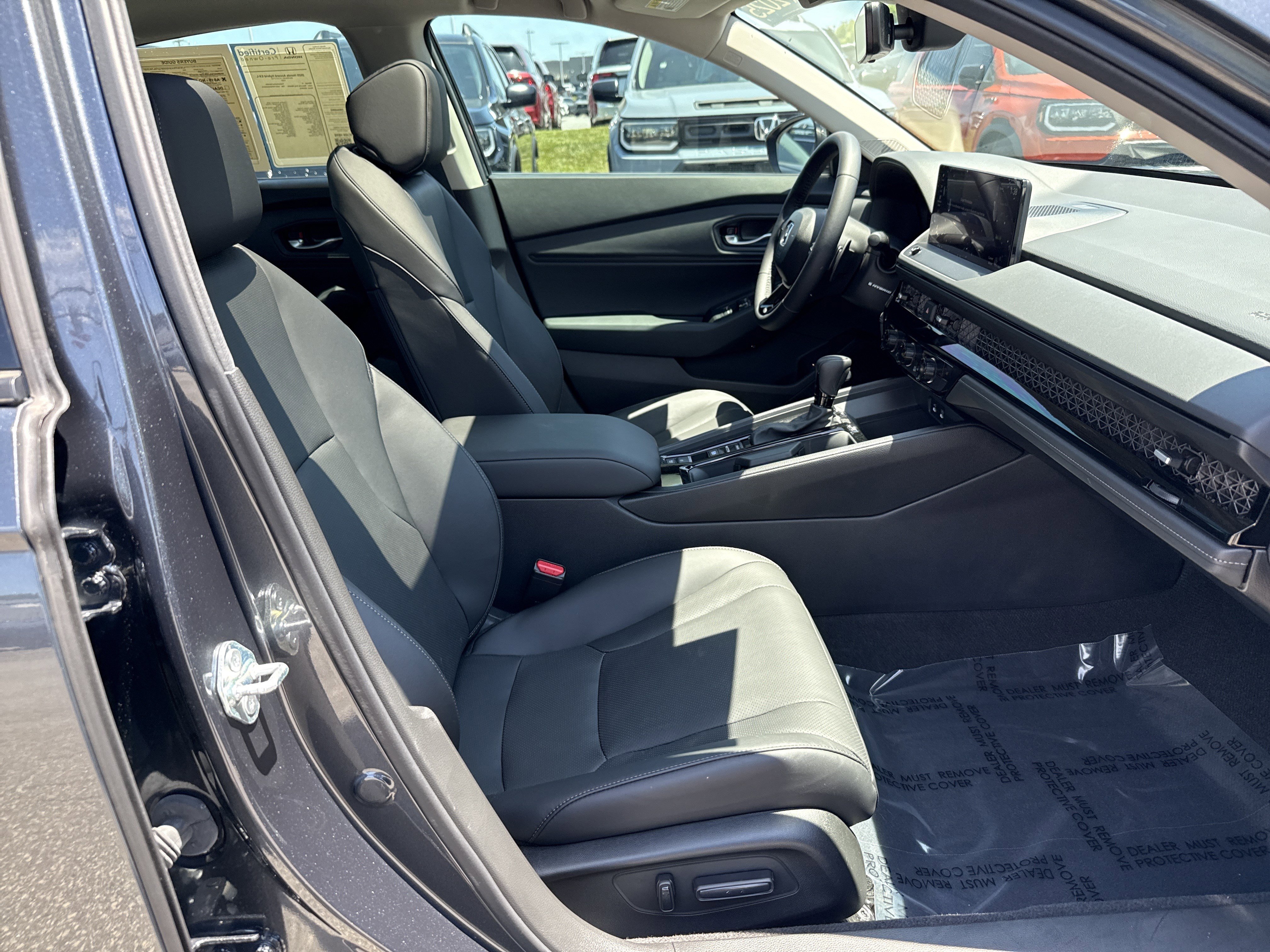 Certified 2025 Honda Accord EX-L image 33