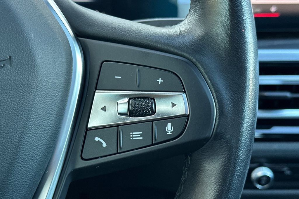 Used 2023 BMW i4 eDrive35 w/ Premium Package image 28