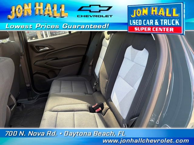 Used 2025 Chevrolet Trax LS w/ Driver Confidence Package image 14