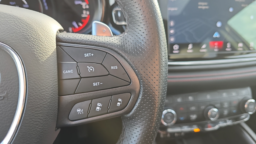 Used 2023 Dodge Durango R/T w/ Blacktop Package AWD/4WD image 25