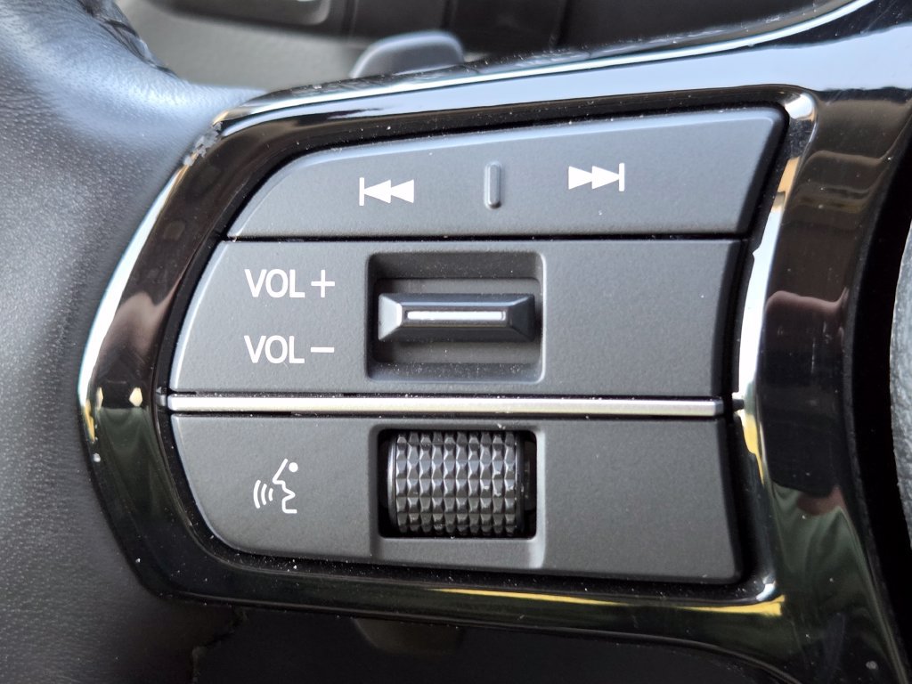 Certified 2025 Honda Pilot Elite image 14