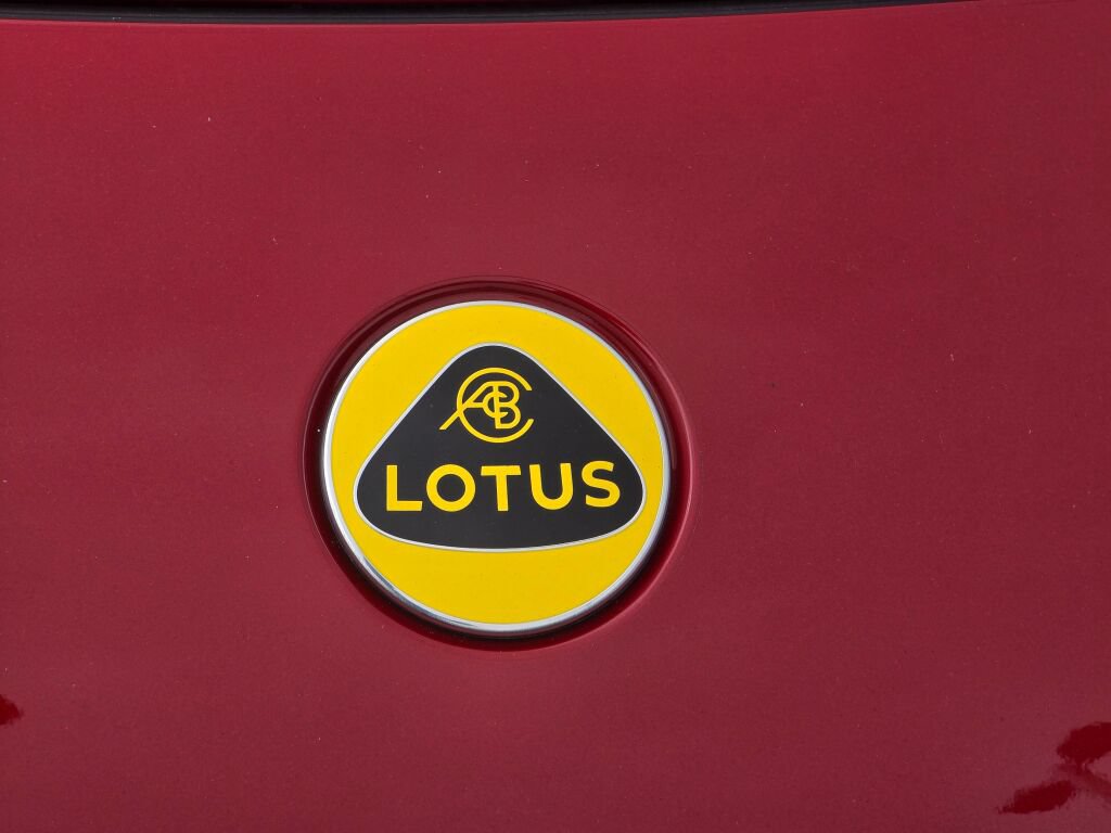Used 2024 Lotus Emira First Edition RWD image 27