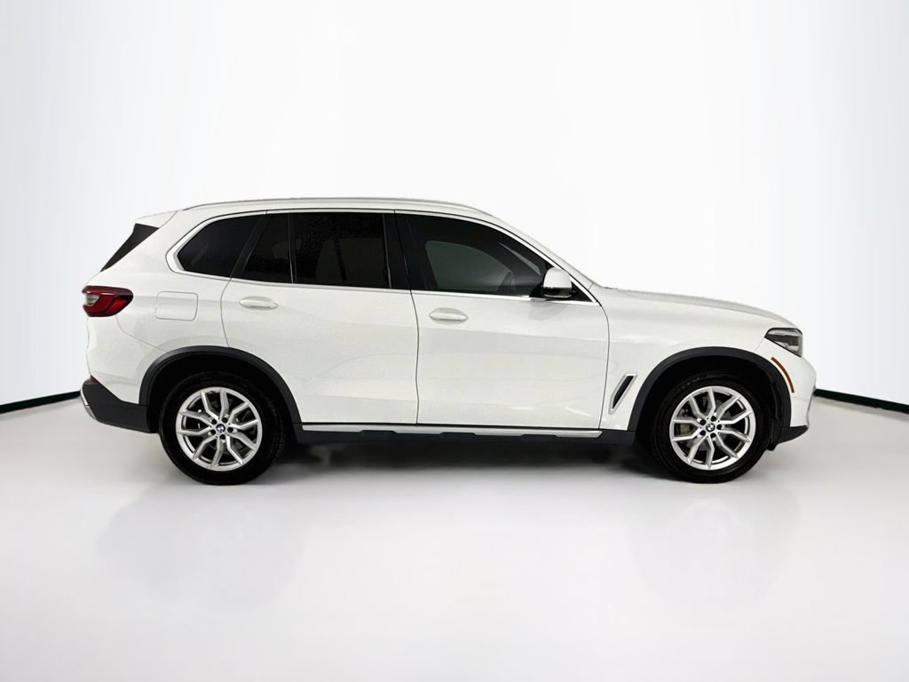 Used 2022 BMW X5 xDrive40i AWD/4WD image 8