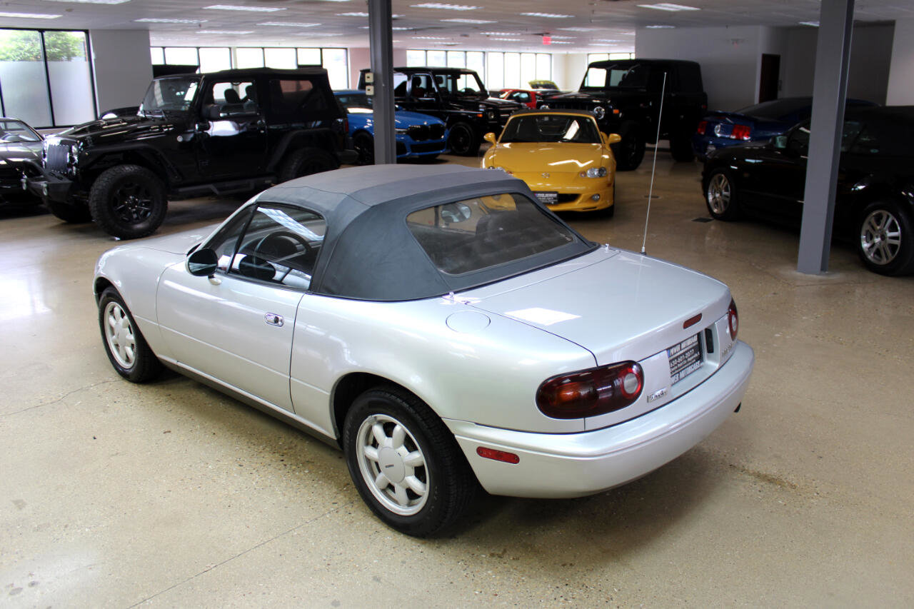 Used 1991 MAZDA MX-5 Miata image 4