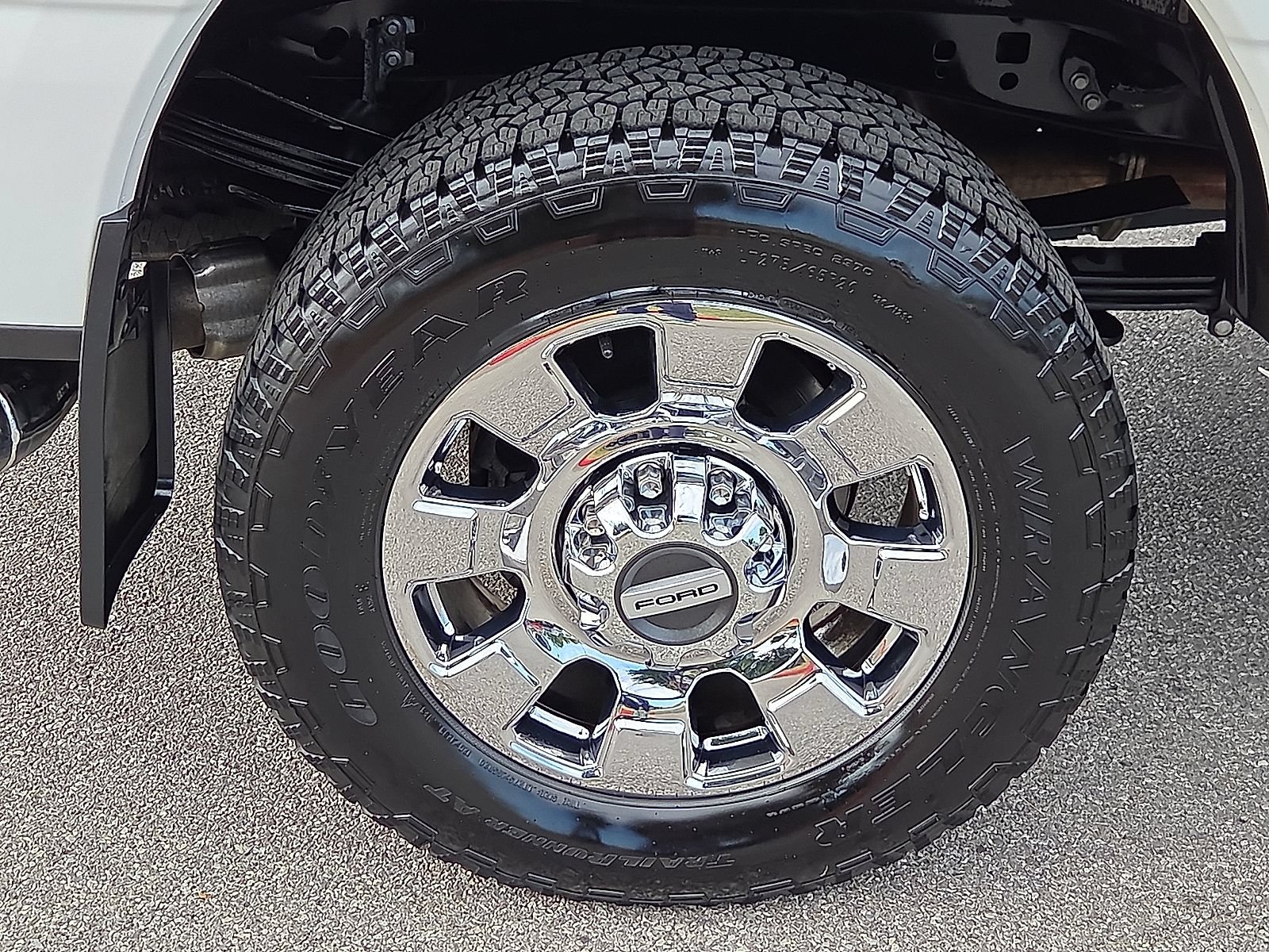 Used 2024 Ford F250 Lariat w/ Lariat Ultimate Package AWD/4WD image 7