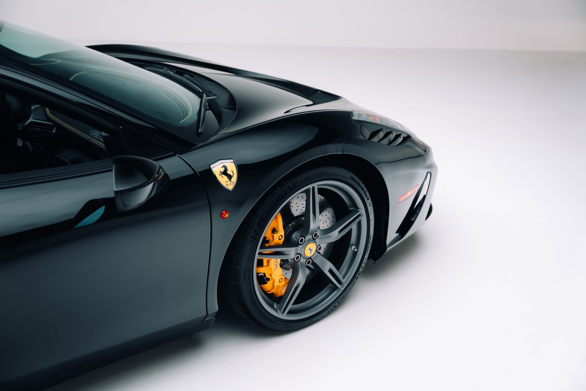Used 2015 Ferrari 458 Speciale Coupe RWD image 18