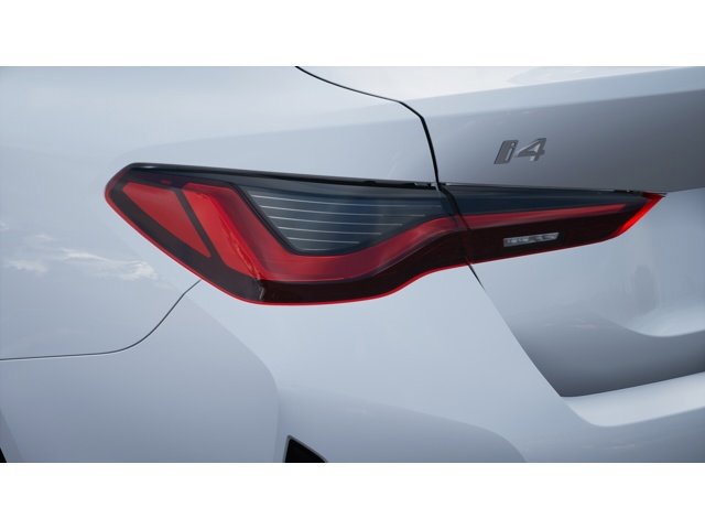 New 2026 BMW i4 xDrive40i AWD/4WD image 8