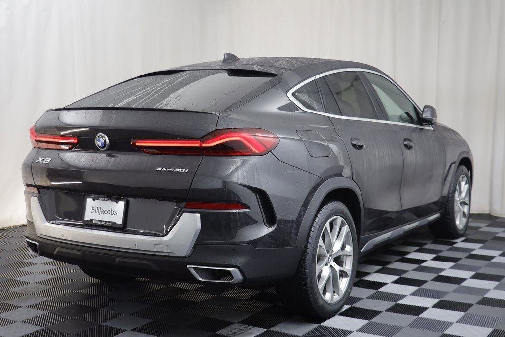 Used 2022 BMW X6 xDrive40i w/ Premium Package image 16