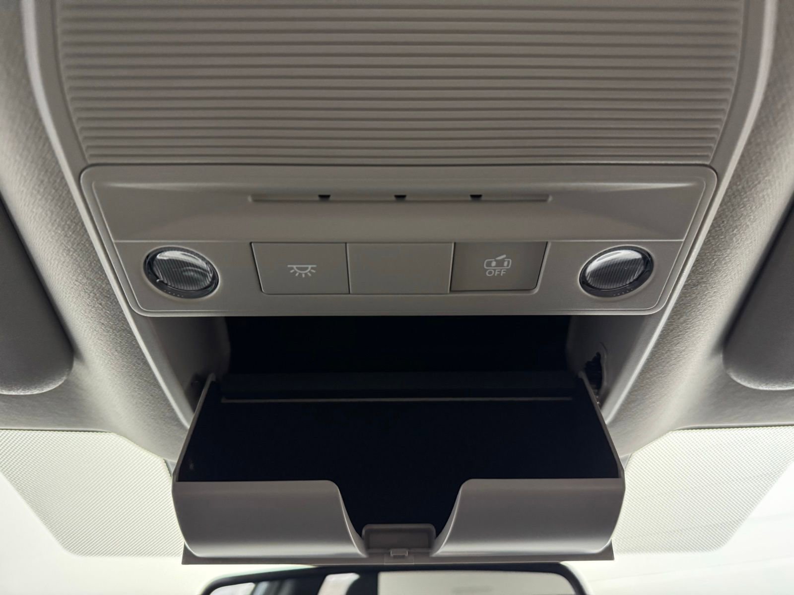 New 2026 Nissan Sentra SV w/ SV Convenience Package image 25