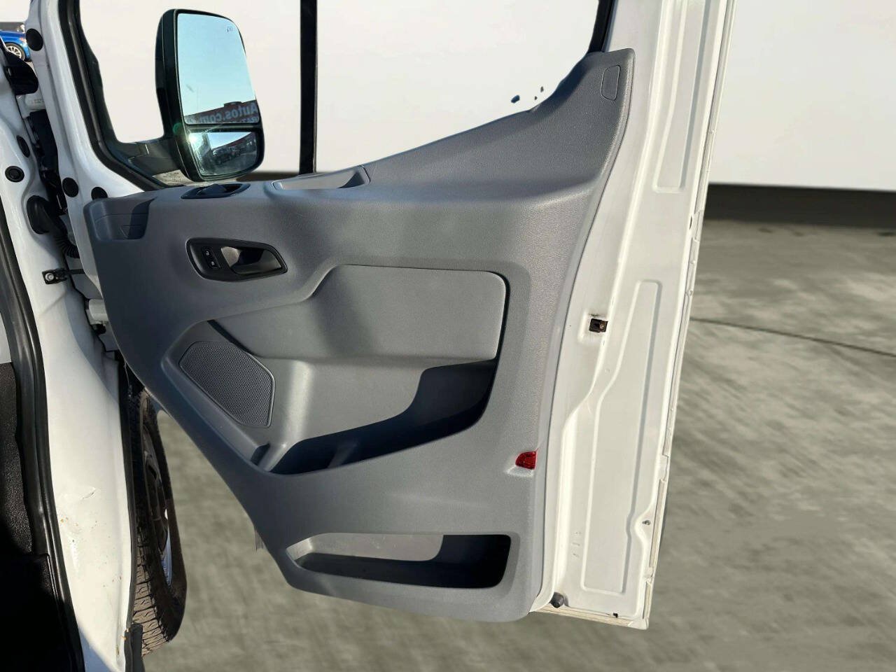 Used 2017 Ford Transit 250 148 High Roof RWD image 18