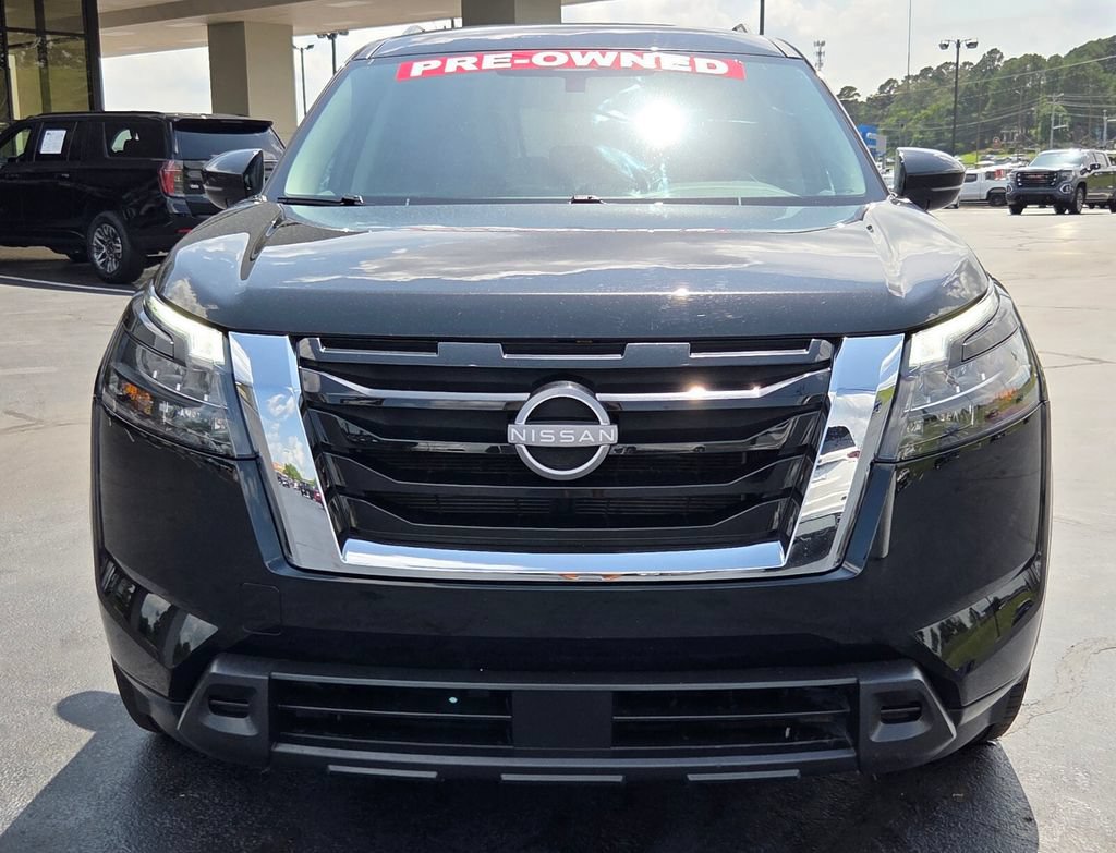 Used 2025 Nissan Pathfinder SV AWD/4WD image 5