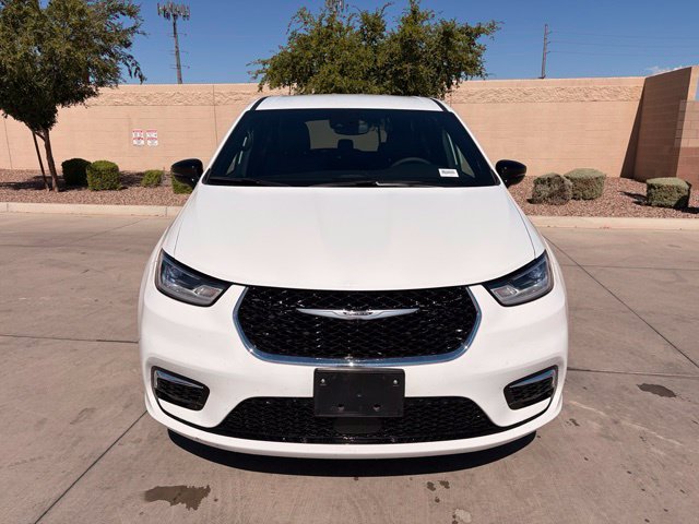 Used 2023 Kia EV6 Wind w/ Wind Technology Package AWD/4WD image 20