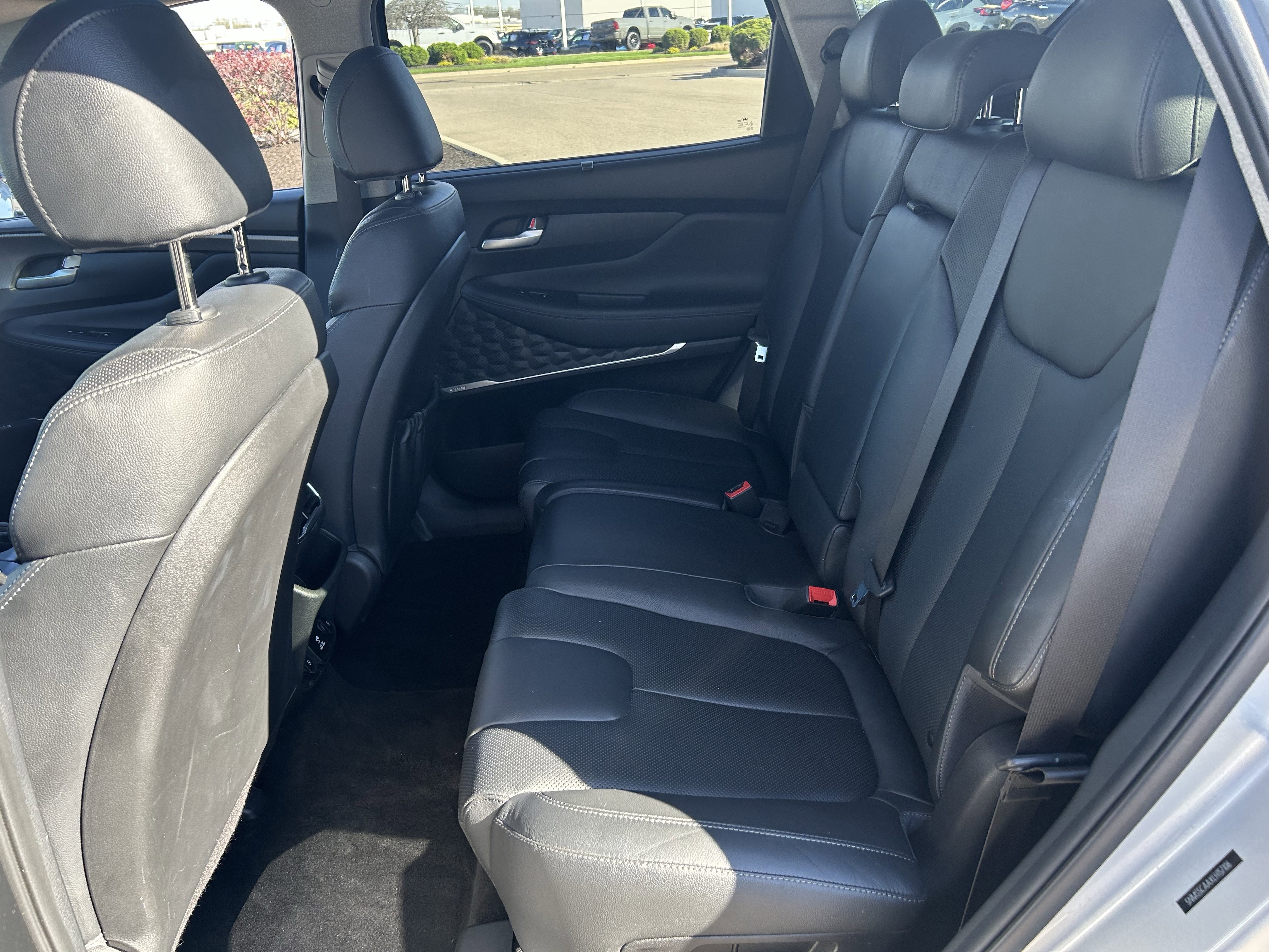 Used 2020 Hyundai Santa Fe Limited AWD/4WD image 25