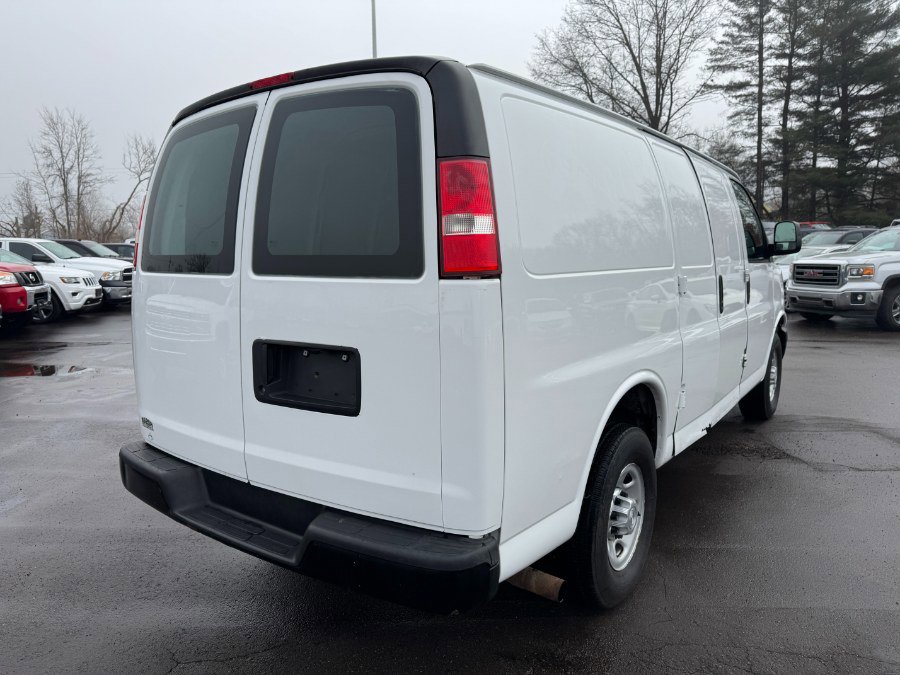 Used 2016 Chevrolet Express 2500 image 5