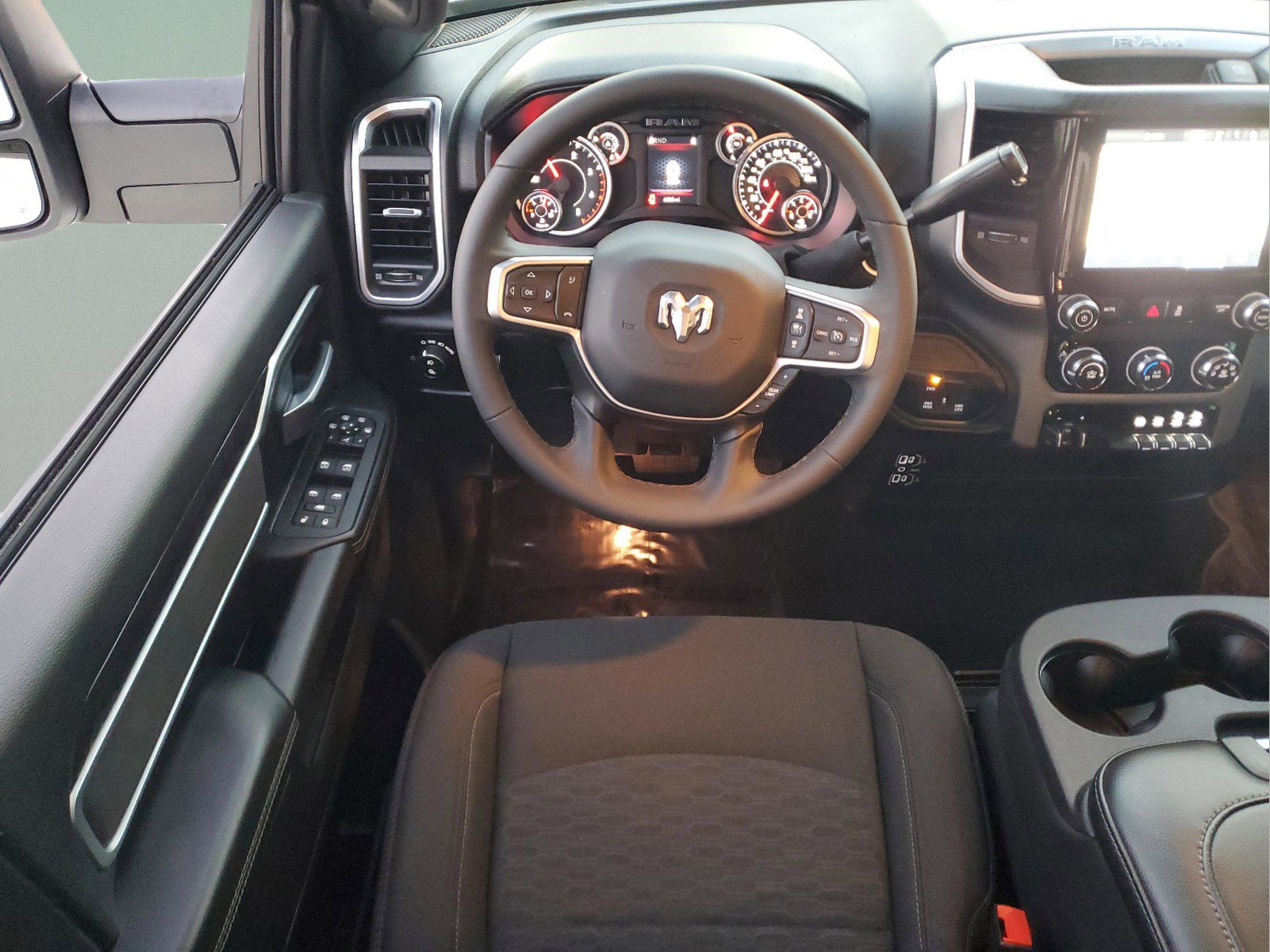 Used 2025 RAM 2500 Big Horn image 10