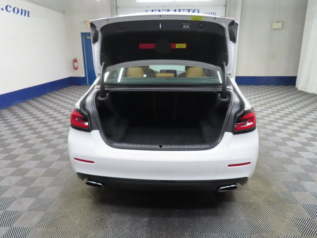 Used 2022 BMW 530i xDrive image 30