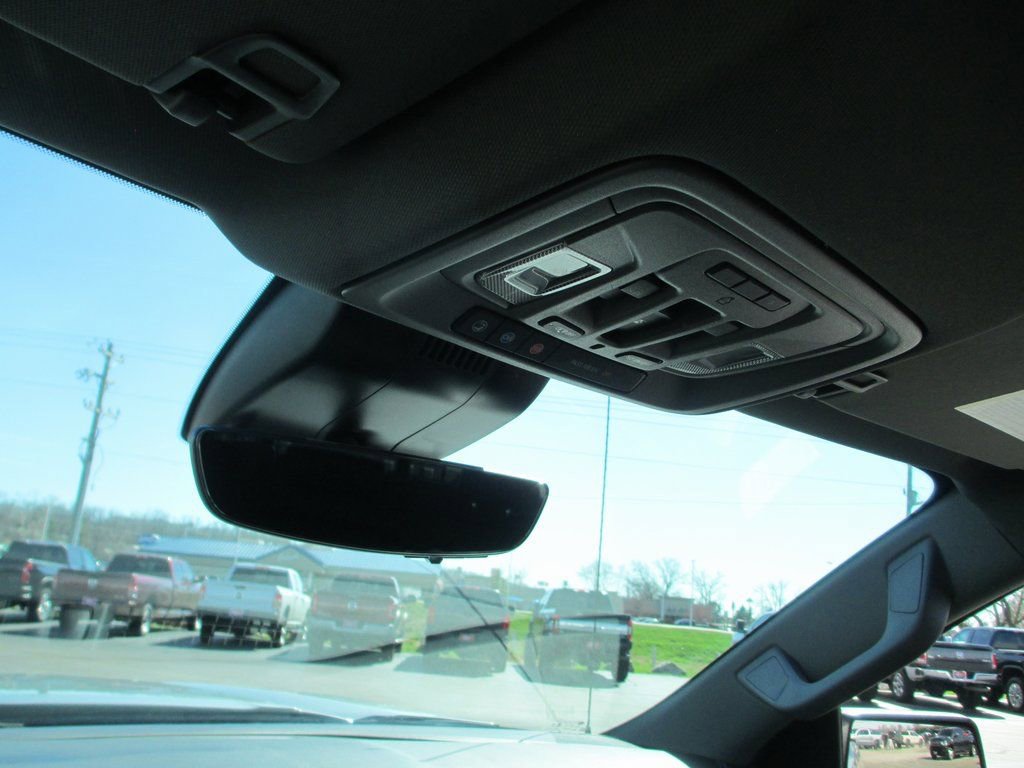 Used 2023 GMC Sierra 1500 Denali w/ Denali Reserve Package image 32