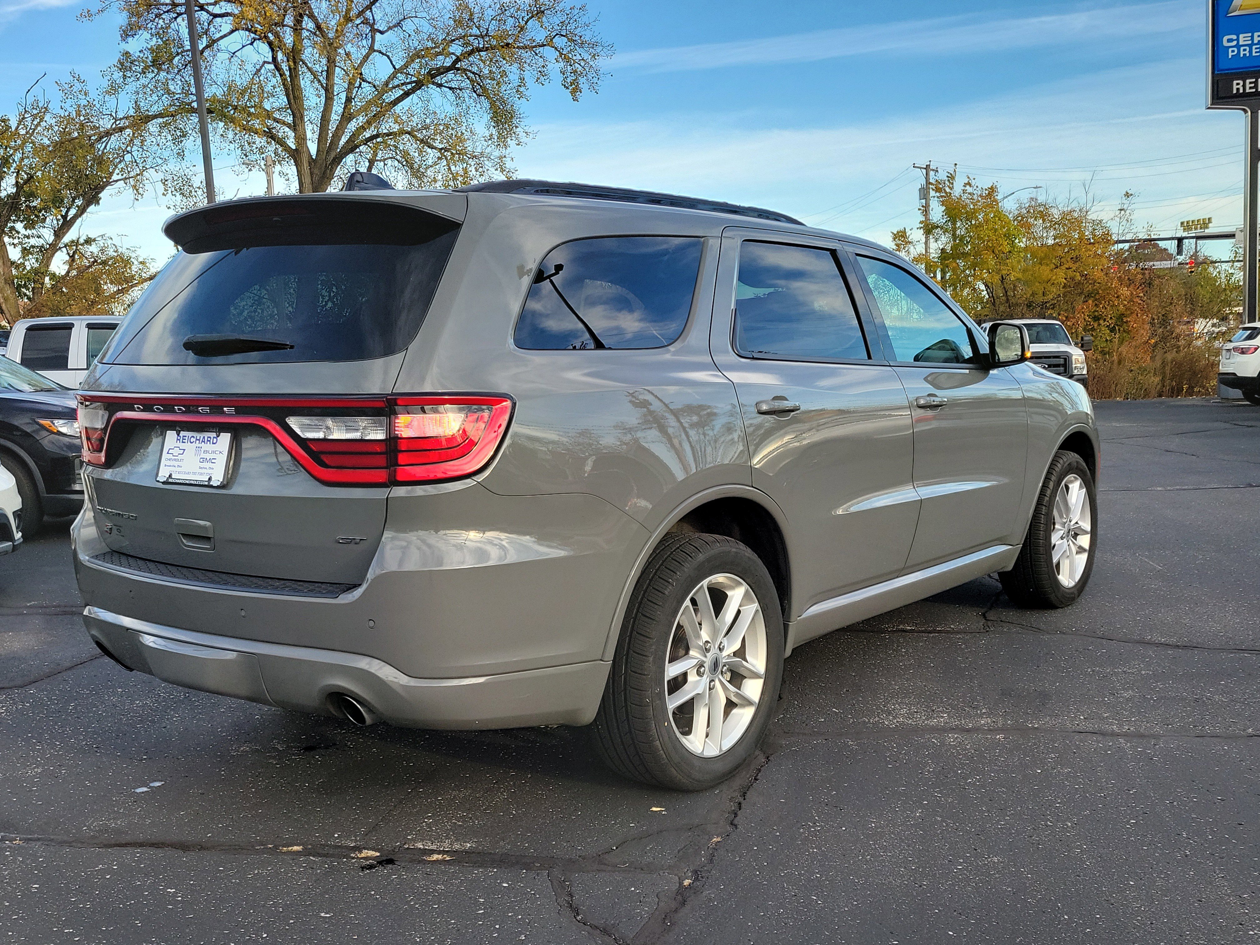 Used 2023 Dodge Durango GT image 4