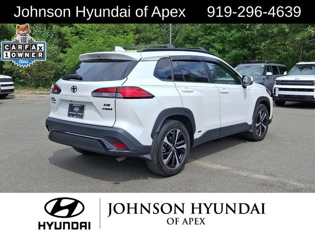 Used 2024 Toyota Corolla Cross AWD Hybrid w/ Convenience Package image 28
