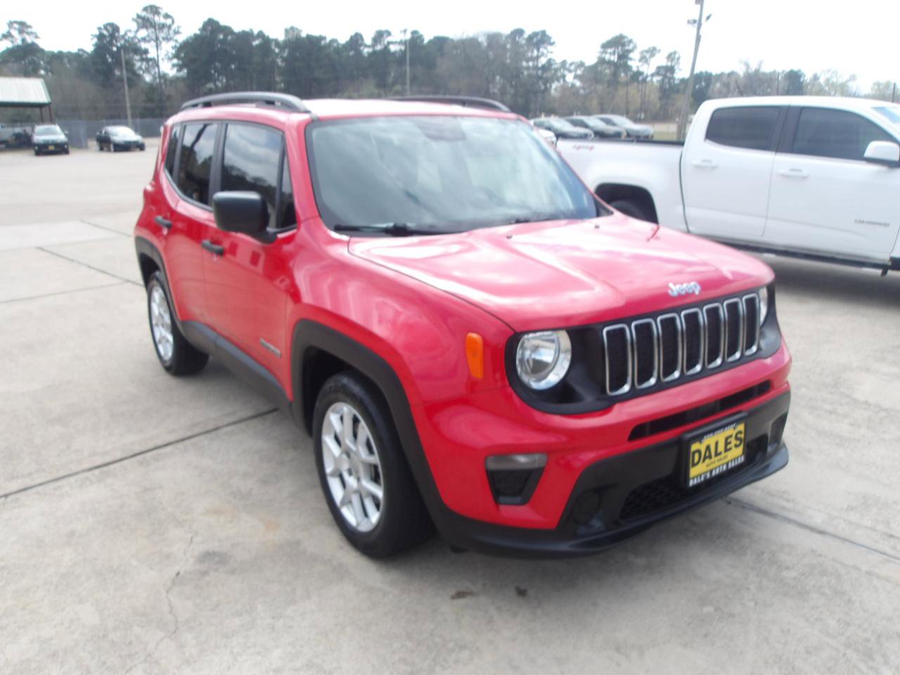 Used 2020 Jeep Renegade Sport w/ Sport Appearance Group FWD image 4