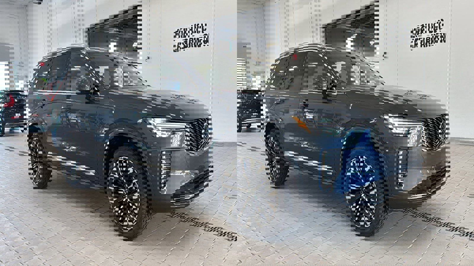 New 2026 Volvo XC90 B6 Plus w/ Protection Package Premier image 3