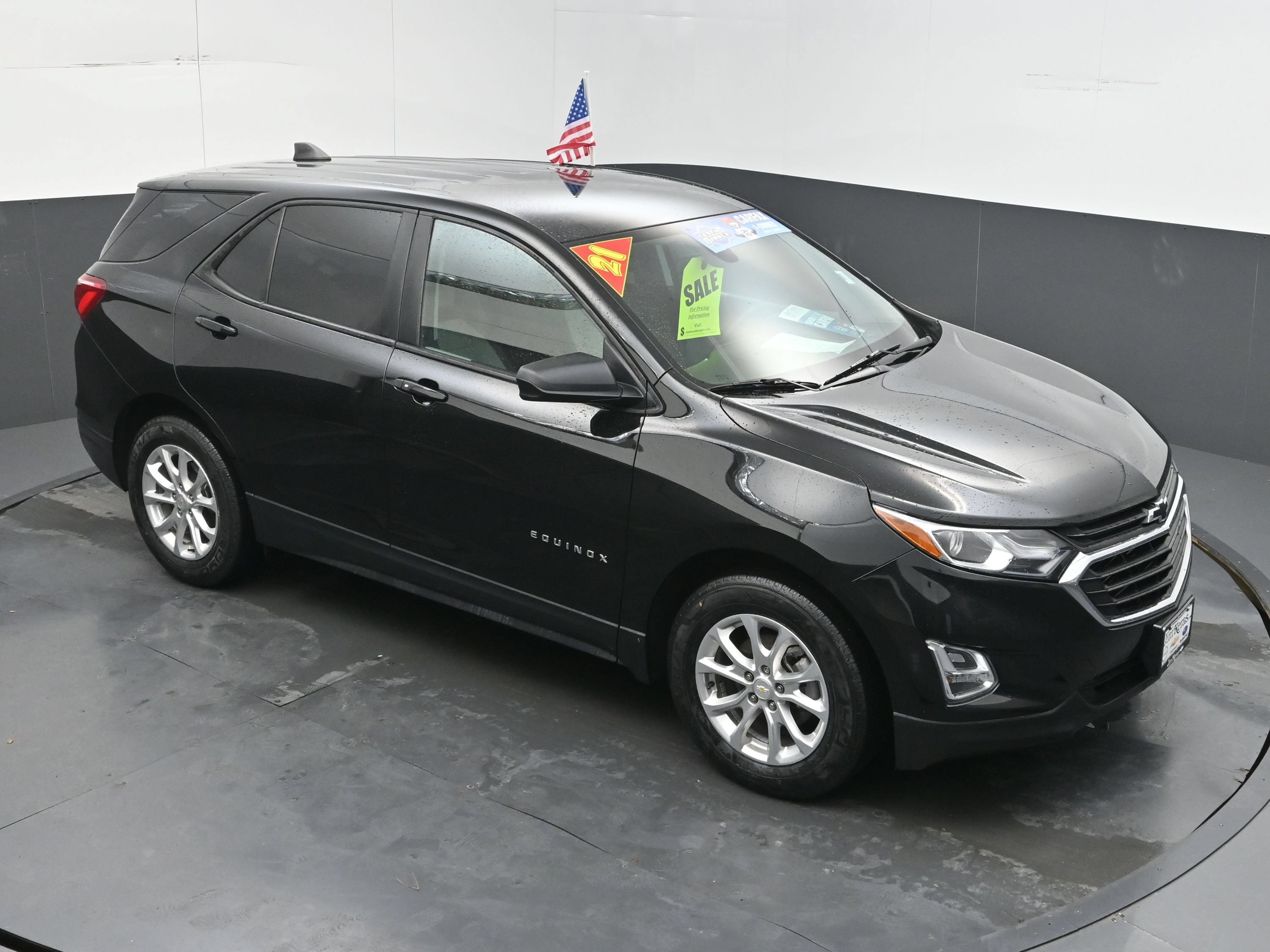 Used 2021 Chevrolet Equinox LS w/ LS Convenience Package FWD image 33