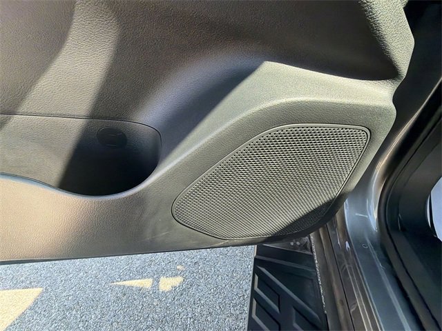 Used 2024 Nissan Rogue SV image 23