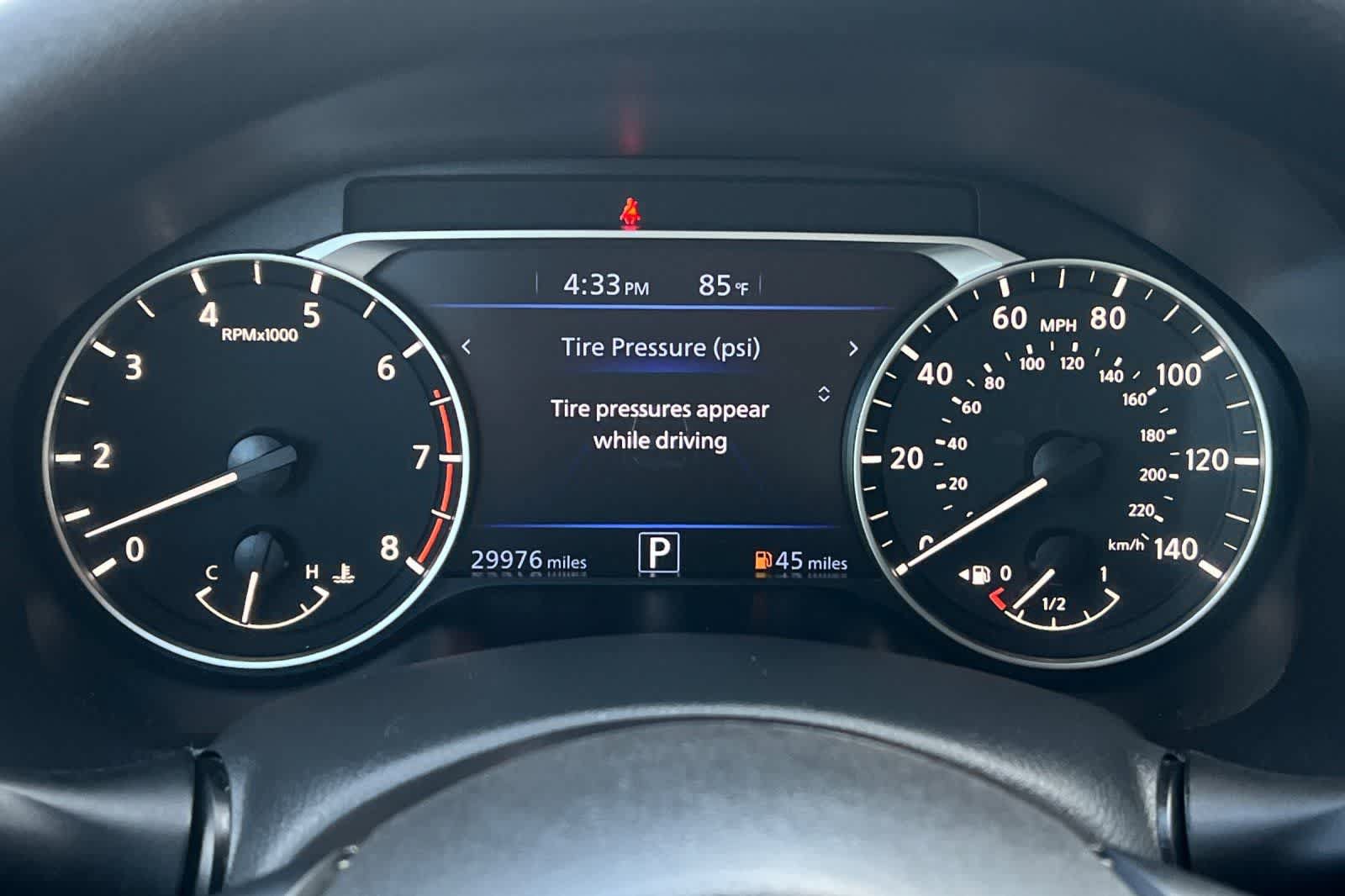 Used 2025 Nissan Altima 2.5 SV FWD image 30