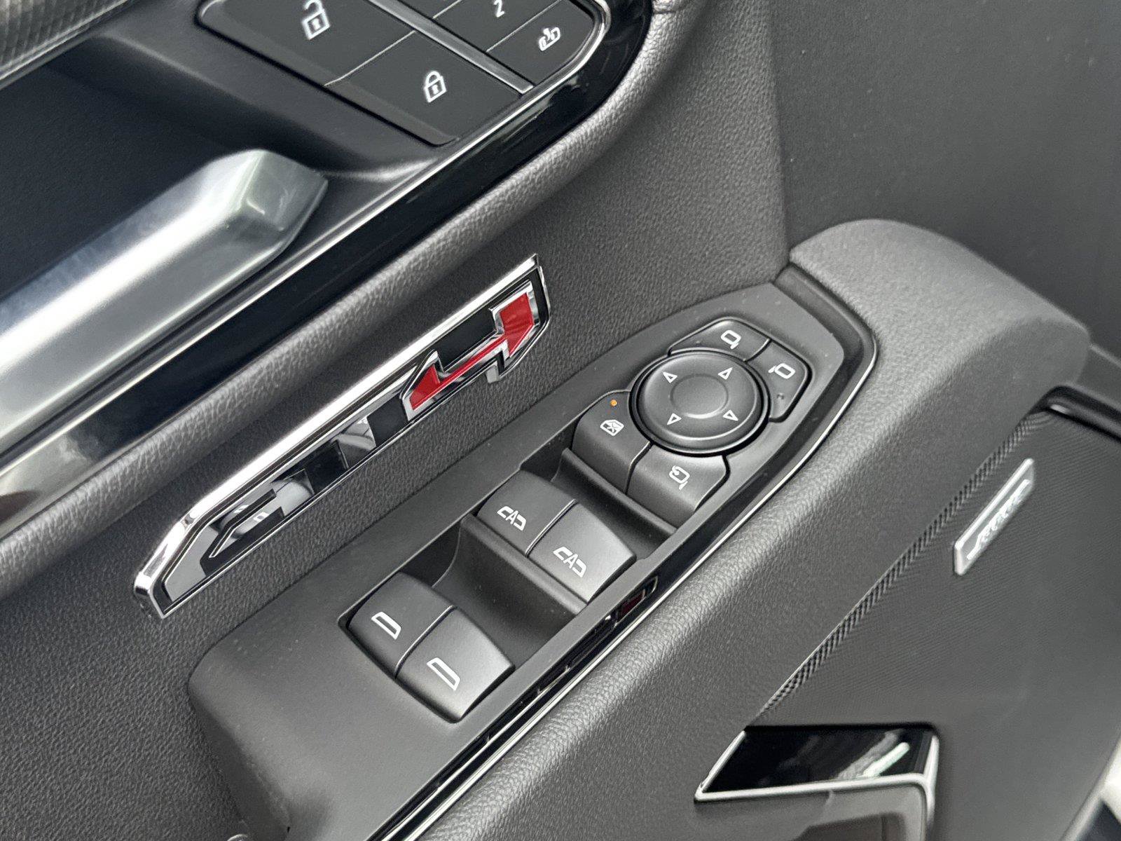 New 2026 GMC Sierra 1500 AT4 w/ AT4 Premium Package AWD/4WD image 17