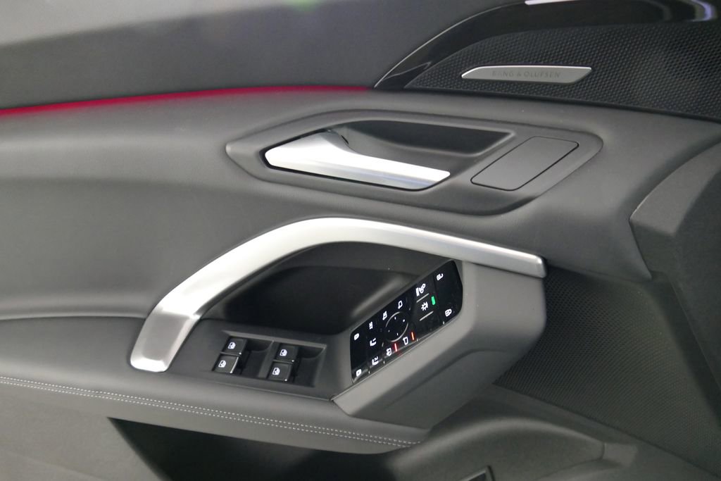 New 2025 Audi Q5 Premium Plus image 22