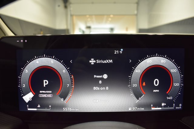 Certified 2025 Nissan Kicks SR image 26