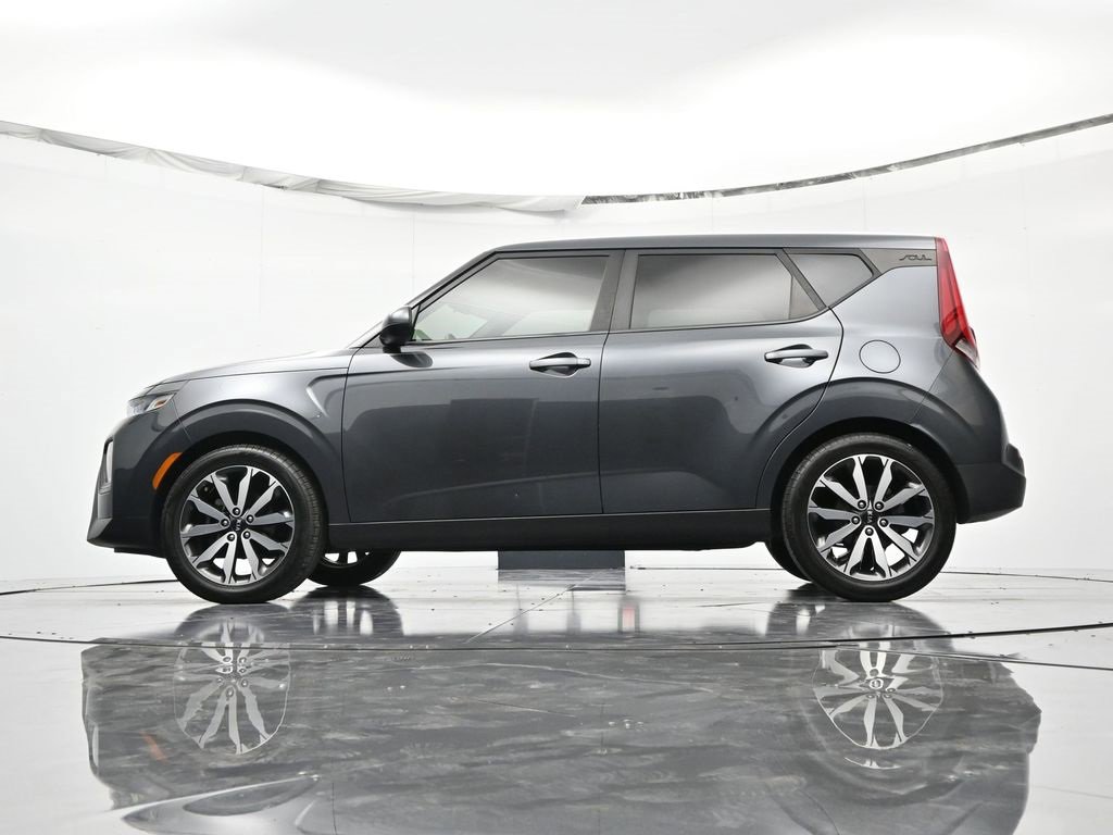 Used 2020 Kia Soul LX image 42