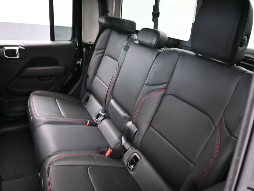 New 2026 Jeep Gladiator Rubicon w/ Steel Power Dome Hood Package AWD/4WD image 29