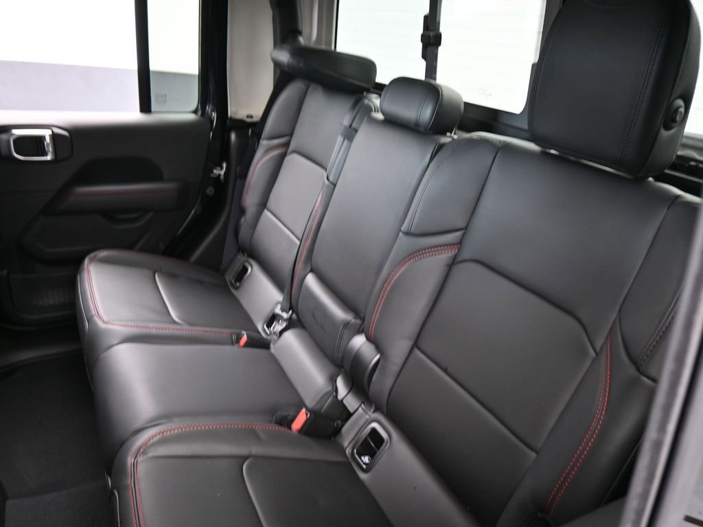 New 2026 Jeep Gladiator Rubicon w/ Steel Power Dome Hood Package AWD/4WD image 29