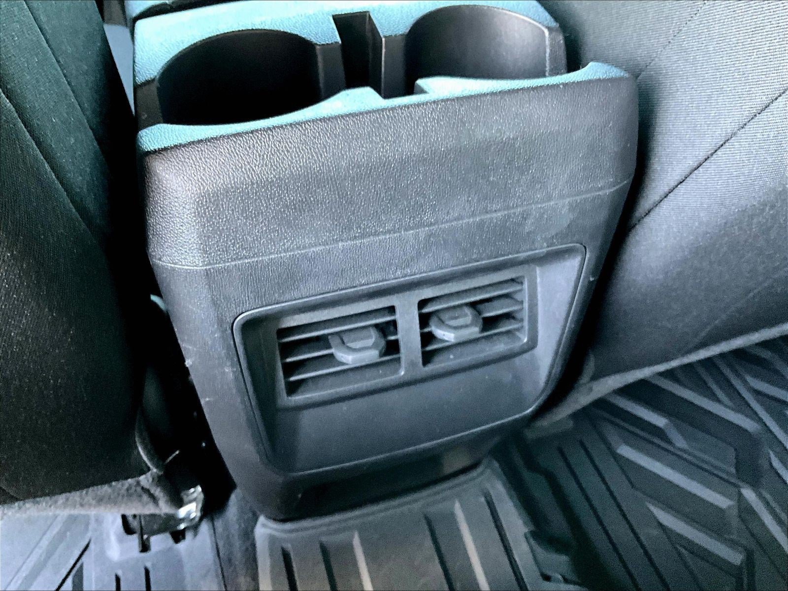 Used 2025 Chevrolet Colorado W/T AWD/4WD image 11