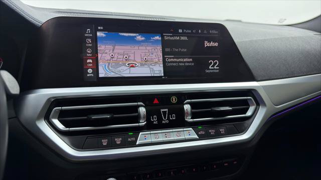 Used 2021 BMW 330i Sedan w/ M Sport Package RWD image 29