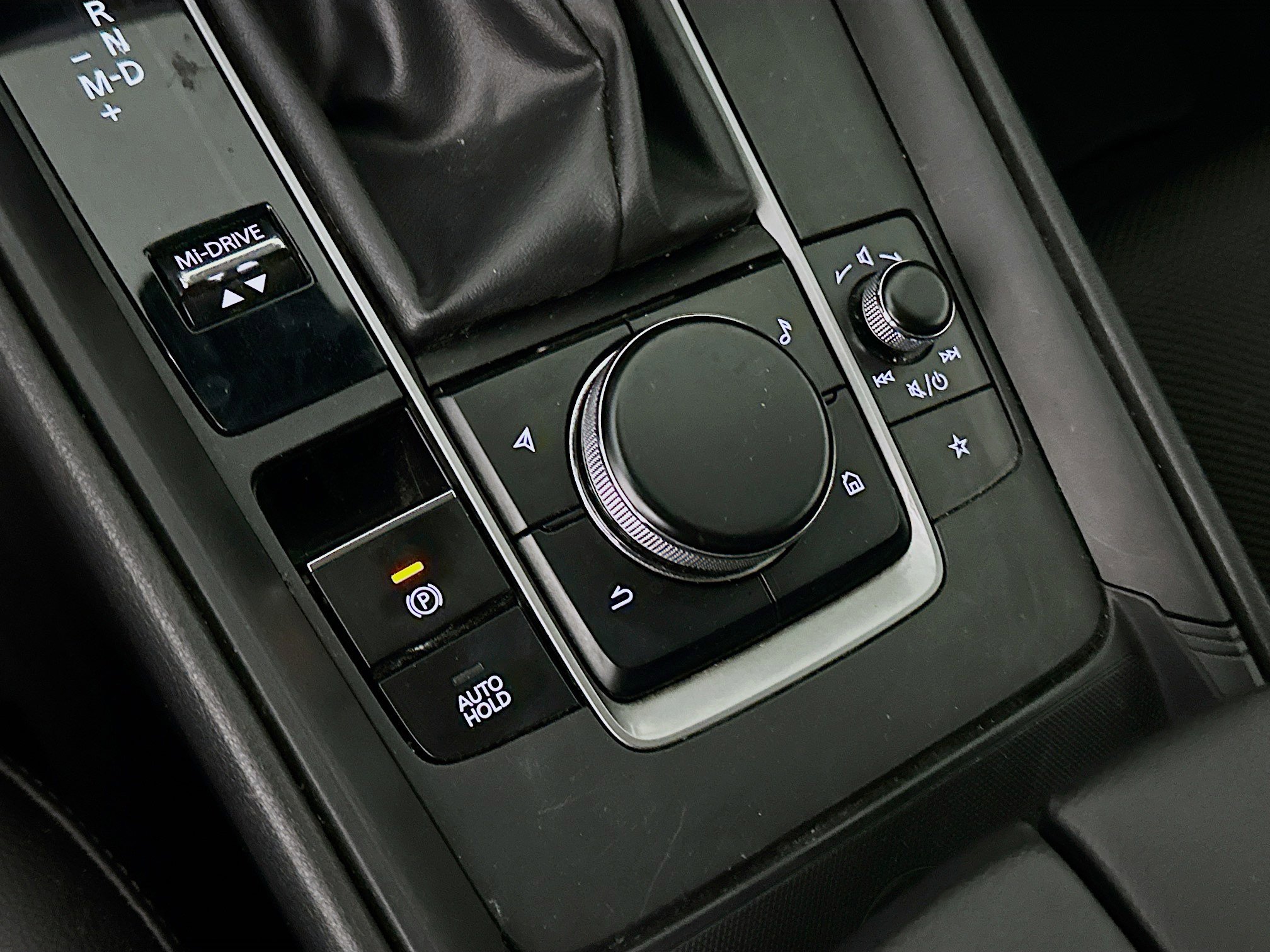 Used 2025 MAZDA CX-50 AWD 2.5 S w/ Premium Package image 25